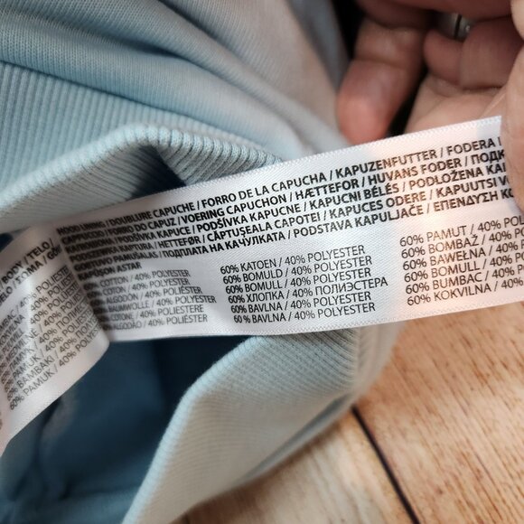 NWT Loungefly Disney Sweatshirt Adult 2X Sleeping Beauty Castle Fairies Hoodie - Picture 12 of 16